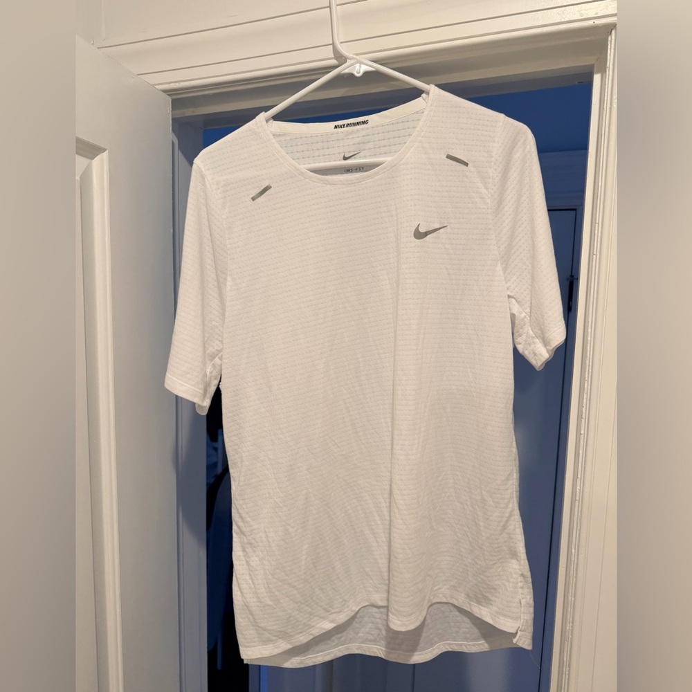 Nike DRI-FIT Performance Shirt | White | Large